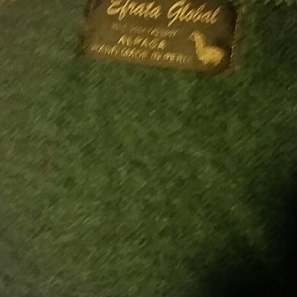 NWOT. Efrata Global Pure Alpaca Scarf. 70"x8" - Picture 2 of 5